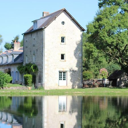 Le Moulin De Chareau Bed and Breakfast Reugny  Exteriör bild